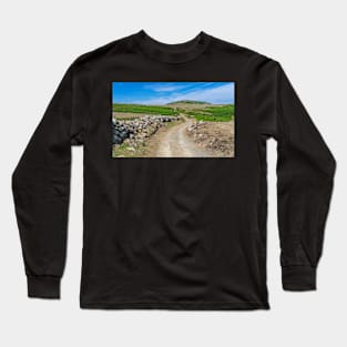 The path to Carnllundain on Ramsey Island Long Sleeve T-Shirt